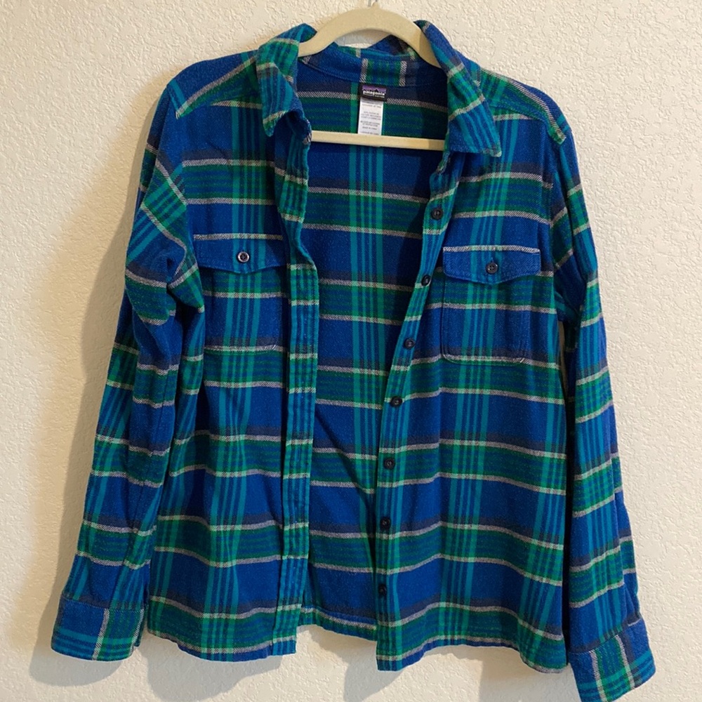 Patagonia blue and green flannel